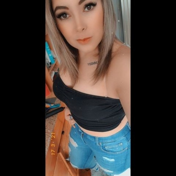 Meet your Posher, Holly - Picture 1 of 1